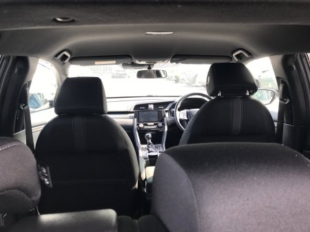 2018 Honda Civic - photo 12