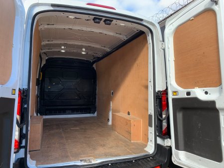 2022 Ford Transit - photo 10