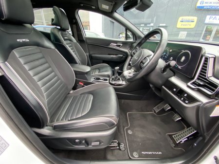 2025 Kia Sportage - photo 14