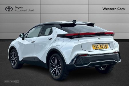 2026 Toyota C-HR - photo 4