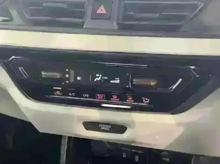 2025 Suzuki Swift - photo 24
