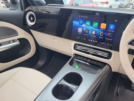 2026 Mercedes-Benz GLB - photo 16