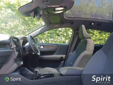 2022 Volvo C40 - photo 3