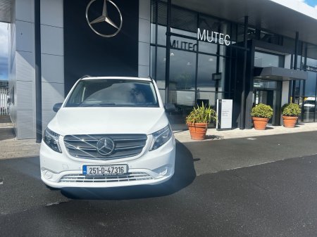 2025 Mercedes-Benz Vito