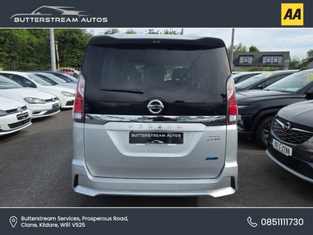 2017 Nissan Serena - photo 5