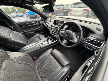 2018 BMW 7-Series - photo 17