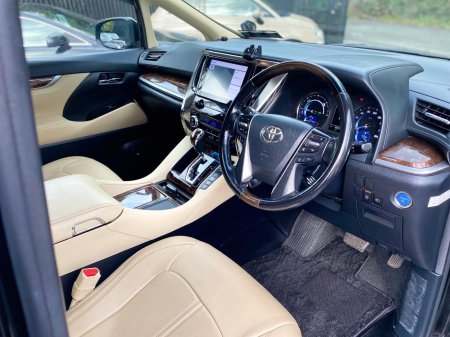 2020 Toyota Alphard - photo 14