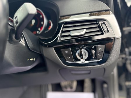 2017 BMW 5-Series - photo 31