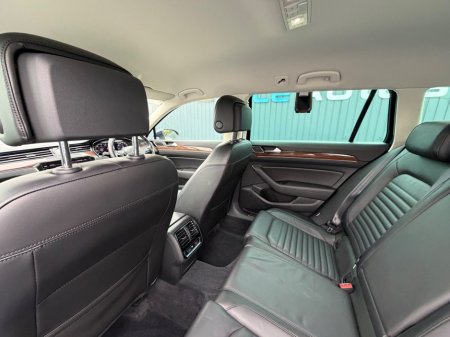 2019 Volkswagen Passat - photo 48