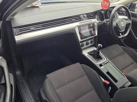 2017 Volkswagen Passat - photo 5