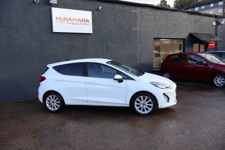 2021 Ford Fiesta - photo 2