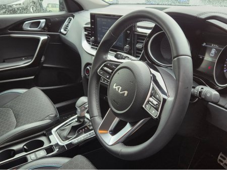 2023 Kia XCeed - photo 8