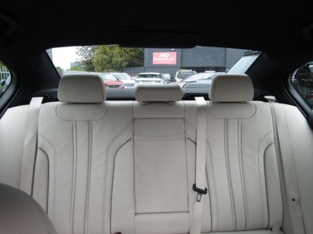 2018 BMW 5-Series - photo 20