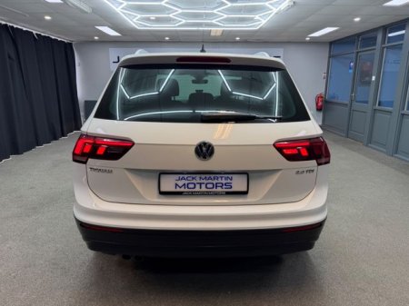 2017 Volkswagen Tiguan - photo 12