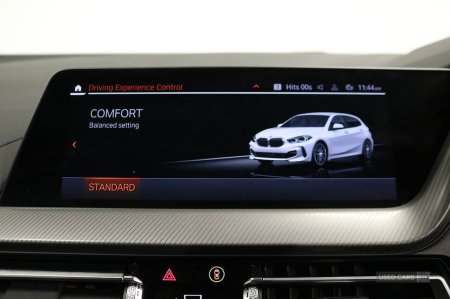 2023 BMW 1-Series - photo 35