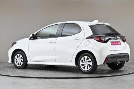 2023 Toyota Yaris - photo 6