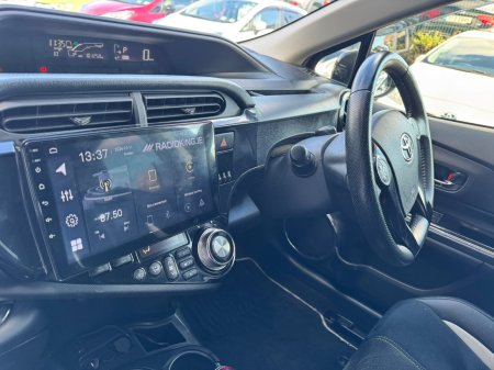 2015 Toyota Aqua - photo 10