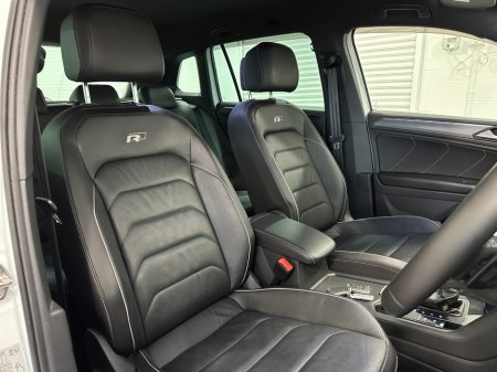 2018 Volkswagen Tiguan - photo 24