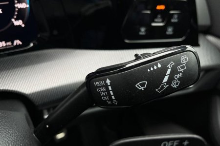 2026 Volkswagen Golf - photo 15