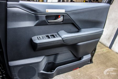 2026 Toyota Hilux - photo 18
