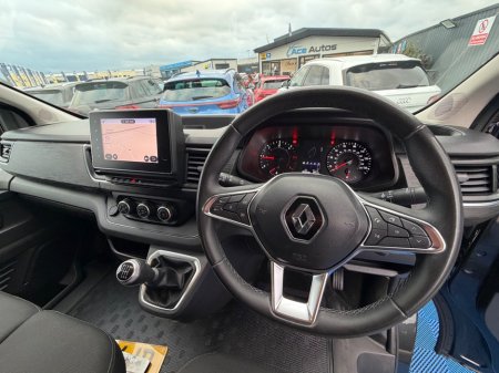 2023 Renault Trafic - photo 22