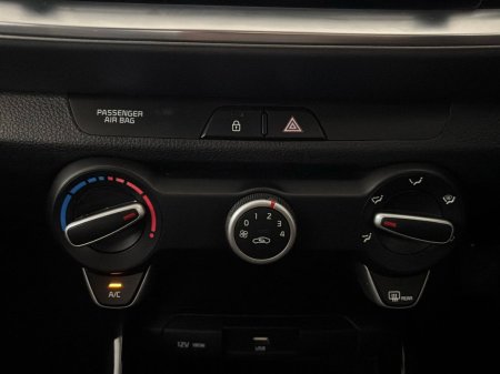 2021 Kia Stonic - photo 20
