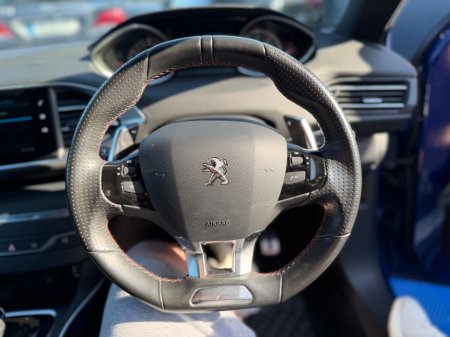 2020 Peugeot 308 - photo 20