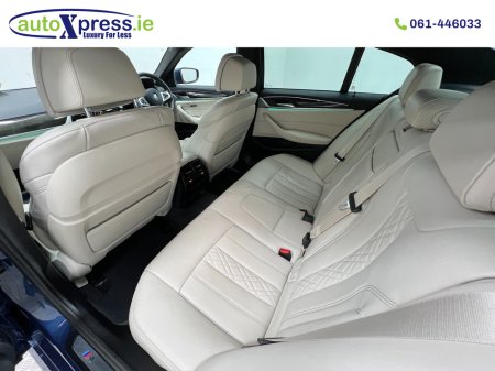 2020 BMW 5-Series - photo 6