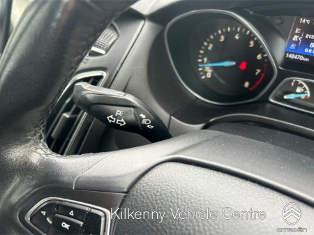 2016 Ford Focus - photo 23