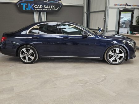 2017 Mercedes-Benz E-Class - photo 2
