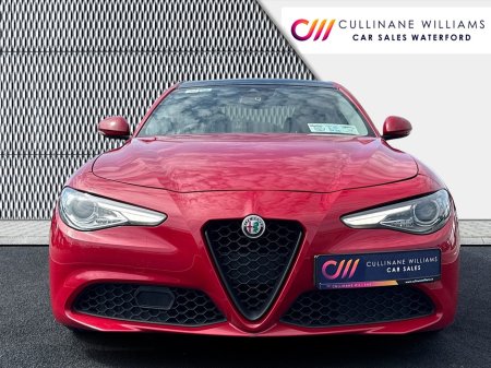 2018 Alfa Romeo Giulia - photo 2