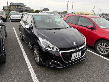 2018 Peugeot 208 1.2 ALLURE AUTO