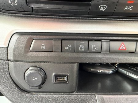2020 Toyota Proace - photo 39