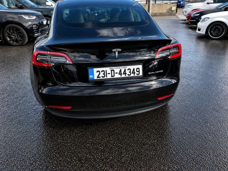 2023 Tesla Model 3 - photo 3