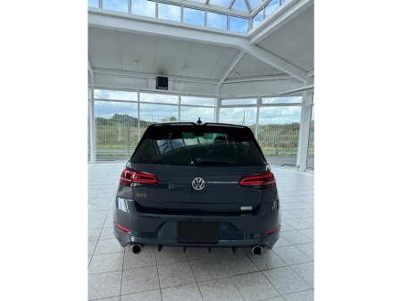 2019 Volkswagen Golf - photo 8