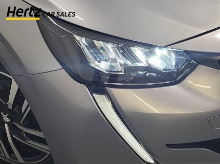 2023 Peugeot 208 - photo 7