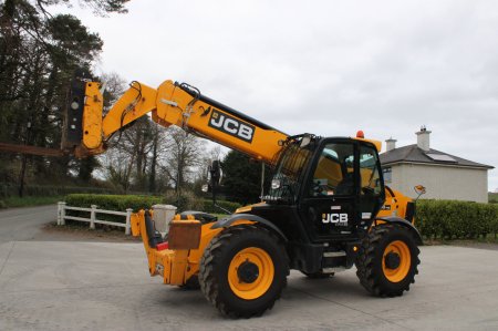 0 JCB 
