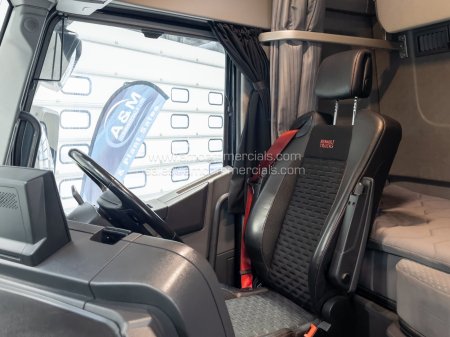 2024 RENAULT T440 - photo 26