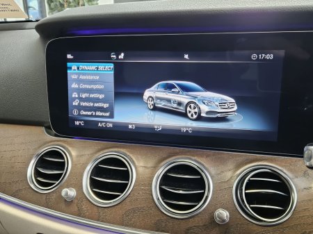 2020 Mercedes-Benz E-Class - photo 12