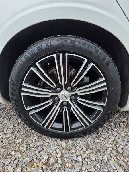 2020 Volvo V60 - photo 18