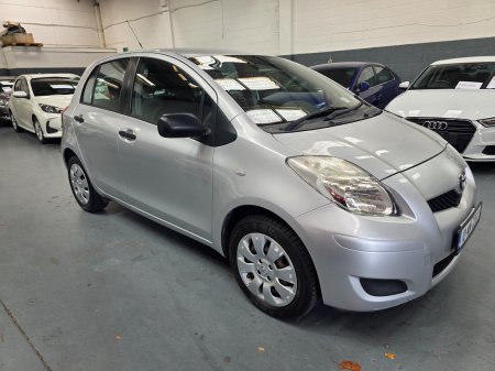 2010 Toyota Yaris - photo 7