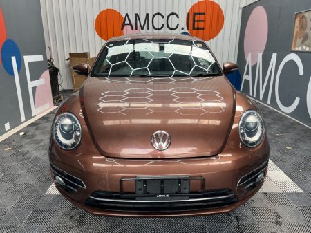 2018 Volkswagen Beetle - photo 2