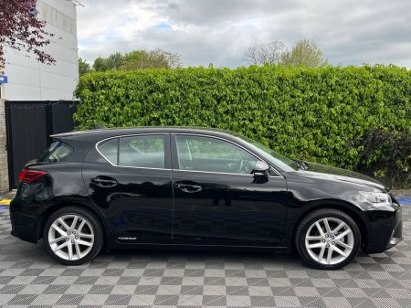 2020 Lexus CT - photo 2
