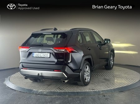 2024 Toyota RAV4 - photo 2