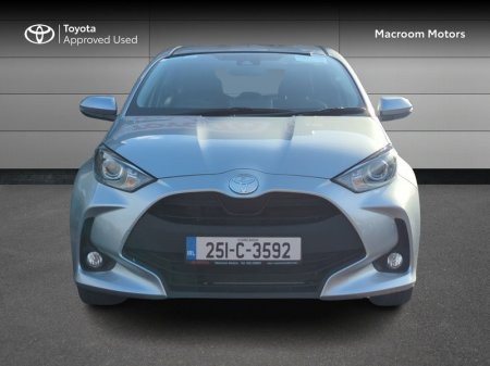 2025 Toyota Yaris - photo 5