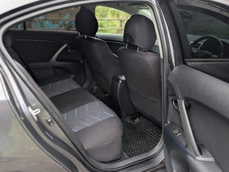 2012 Toyota Avensis - photo 12