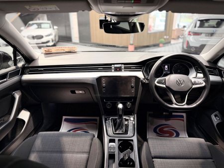 2022 Volkswagen Passat - photo 13