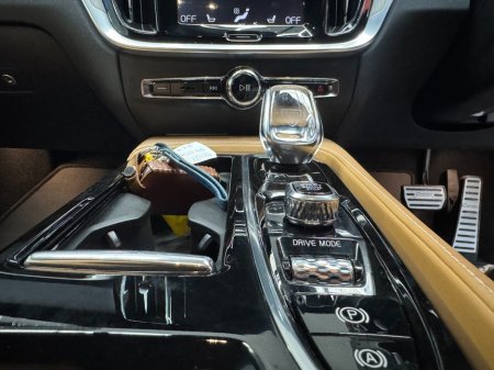 2020 Volvo V60 - photo 11