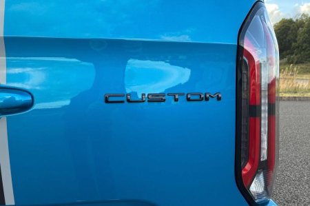 2026 Ford Transit Custom - photo 20