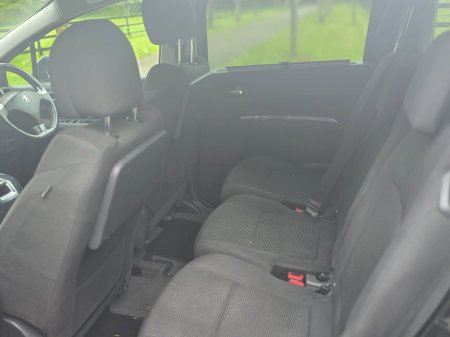 2016 Peugeot 5008 - photo 10